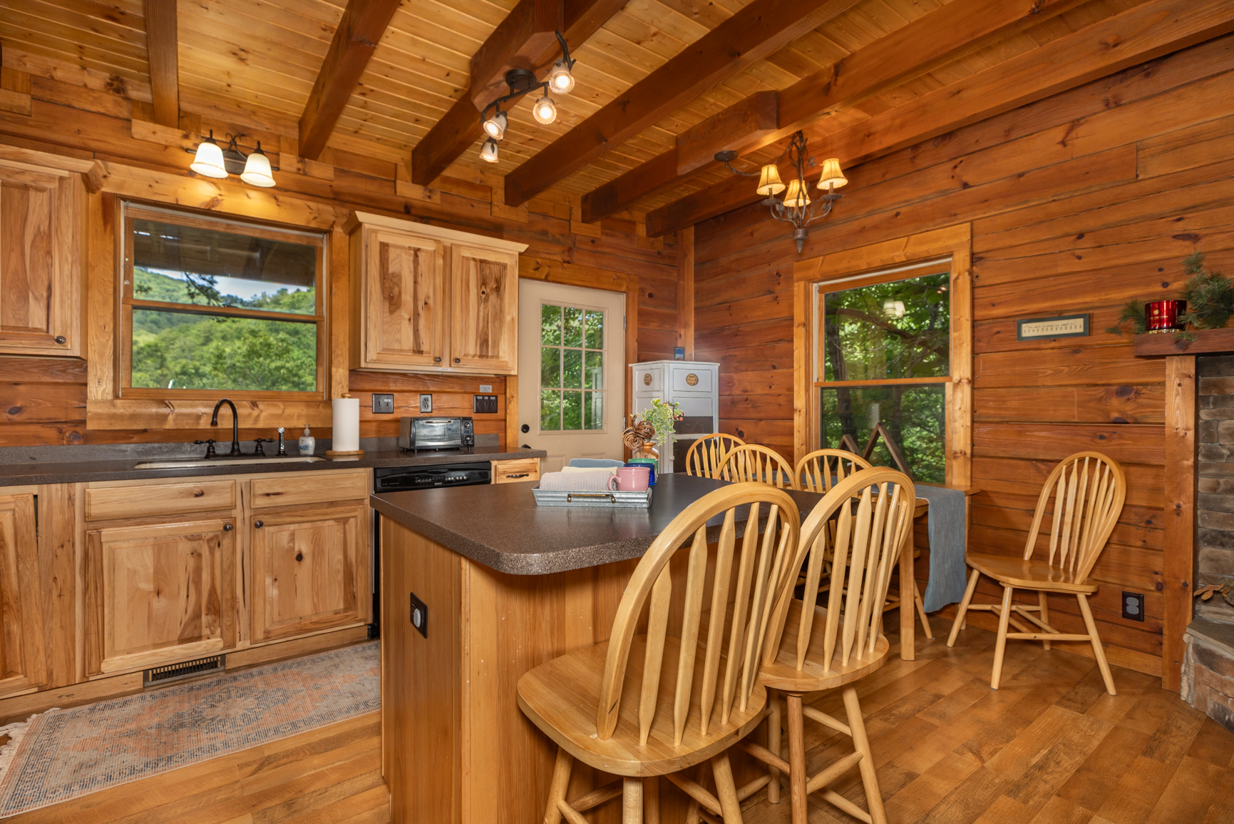 Hurricane Hideaway - Powder Horn Mountain | Photo 20