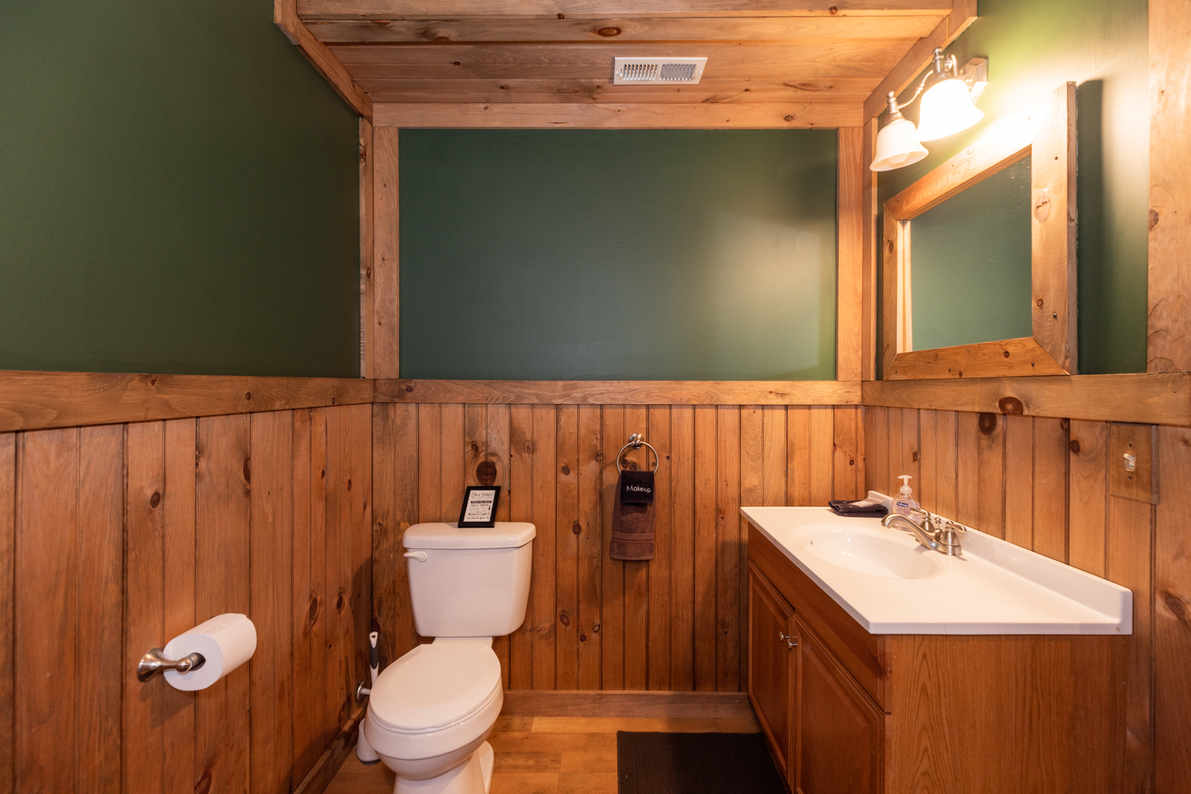 Basement full bathroom