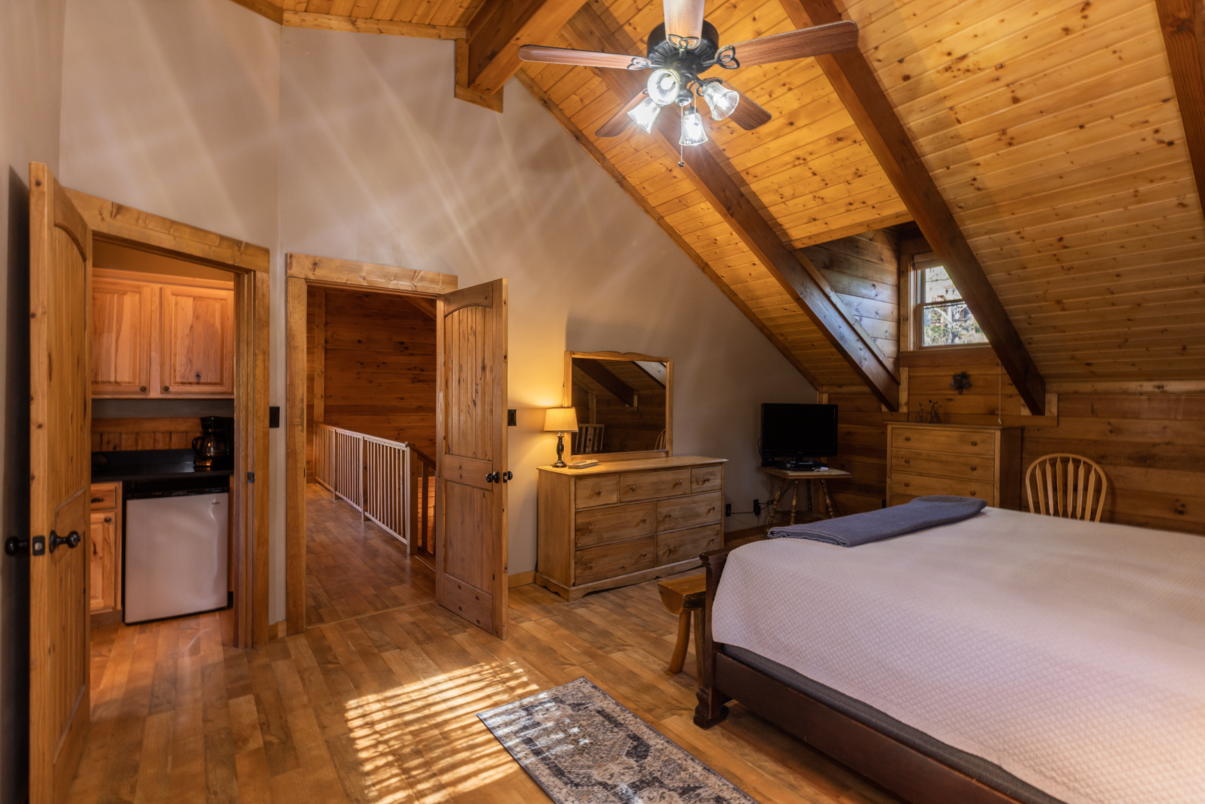 Top floor master king