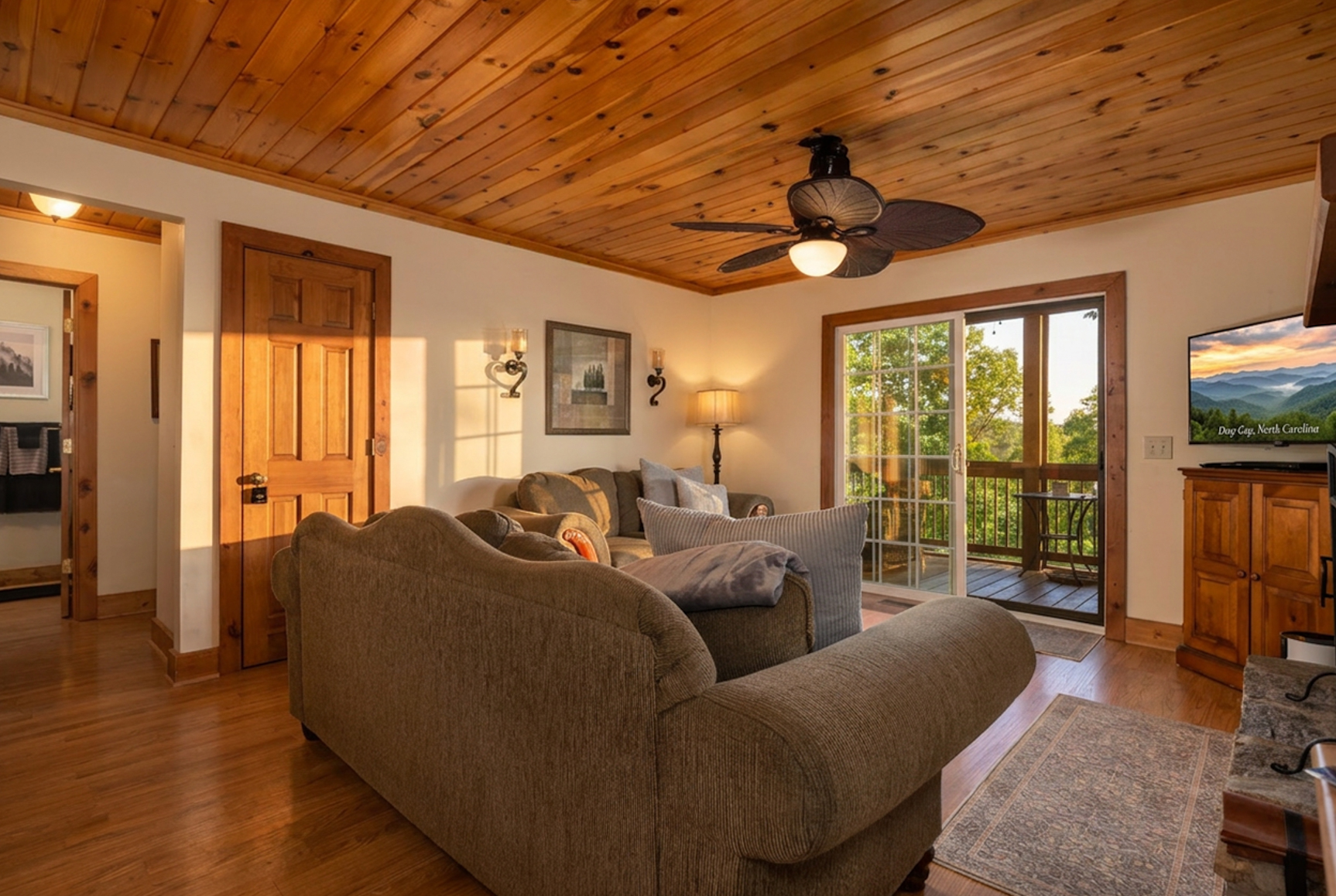 Horseshoe Haven - Powder Horn Mountain | Photo 13