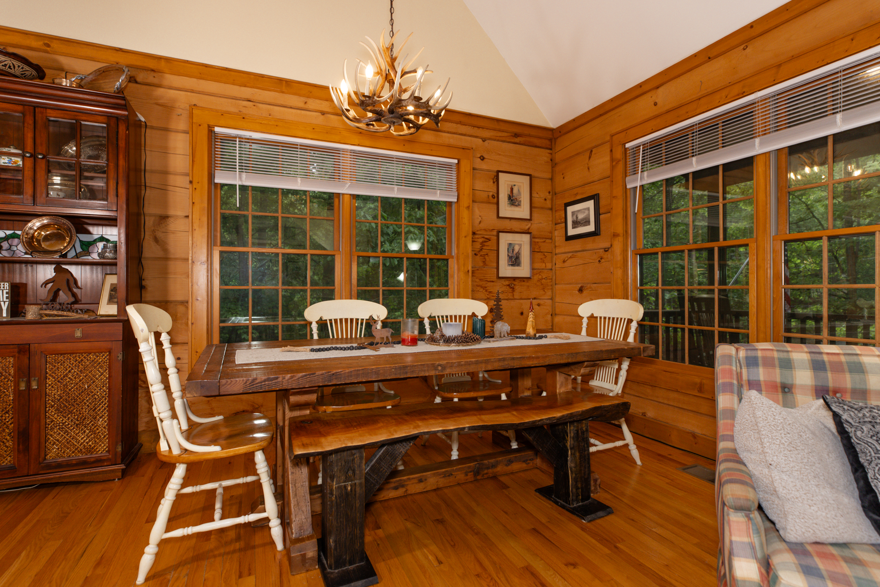 Main Floor Dining Area