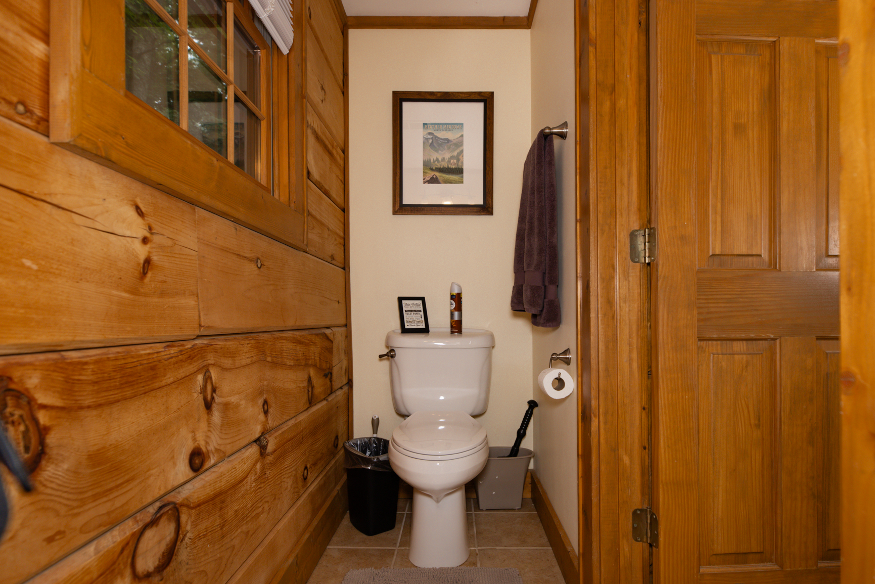 Main Floor Full bath
