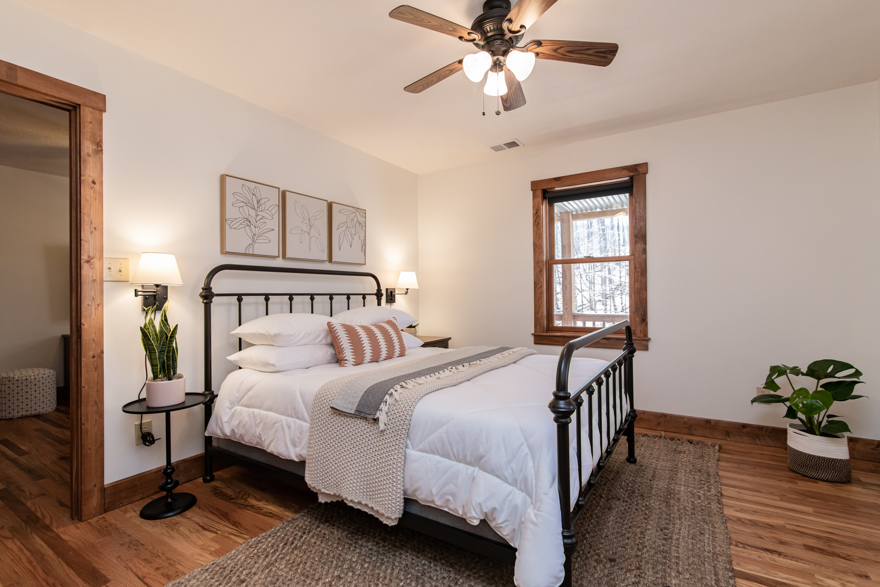 Lower Level Bedroom 2, queen