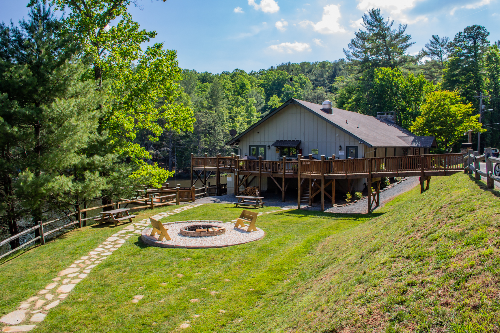 Powder Horn Community Picture