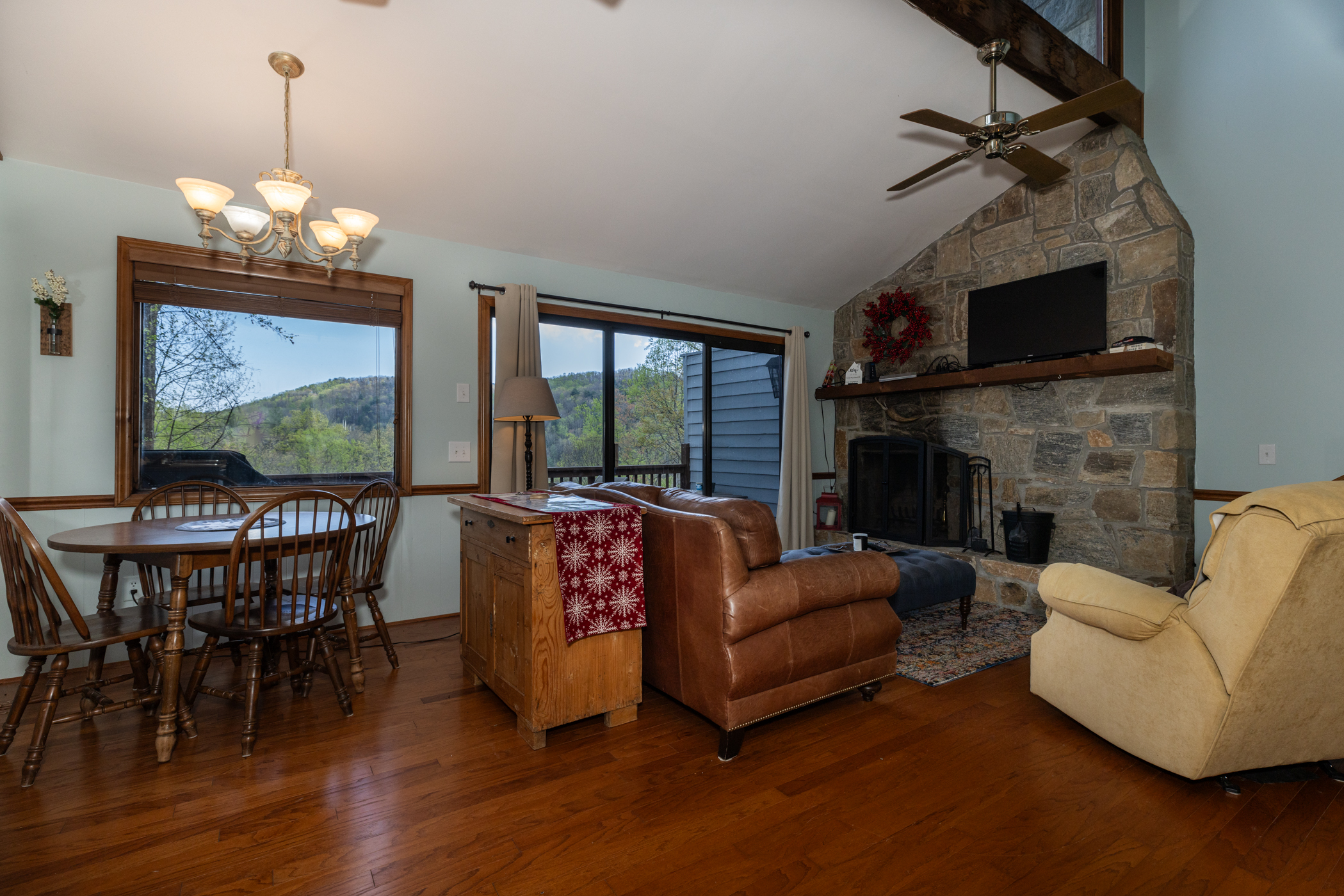 Eagle Point - Powder Horn Mountain | Photo 9