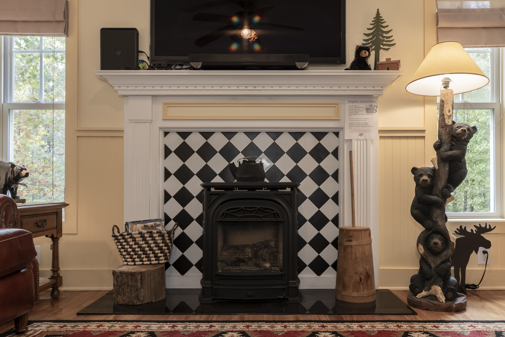Main Floor gas Fireplace