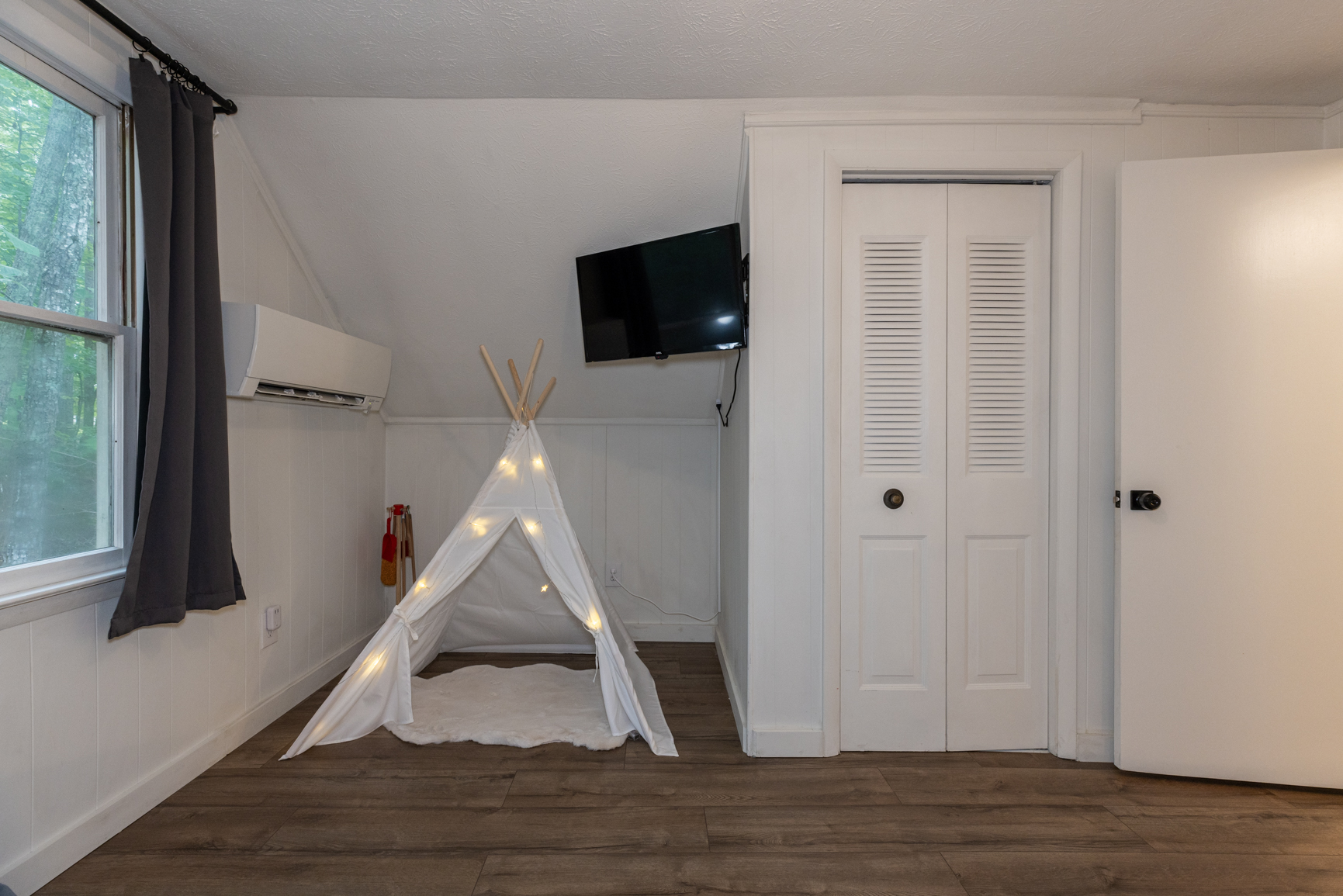 Natures Calling - Powder Horn | Photo 40