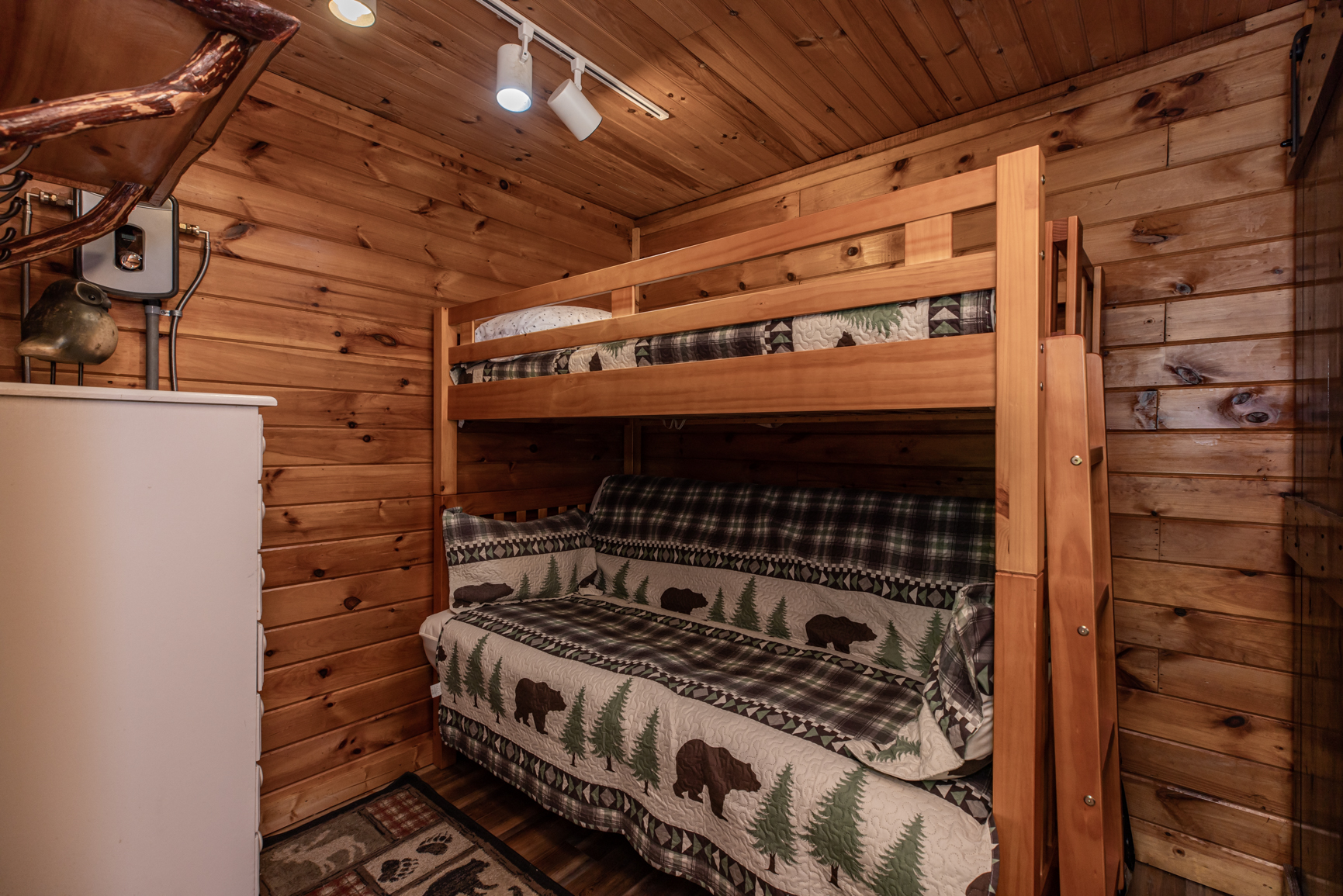 The Annex Bunks Twin over Queen