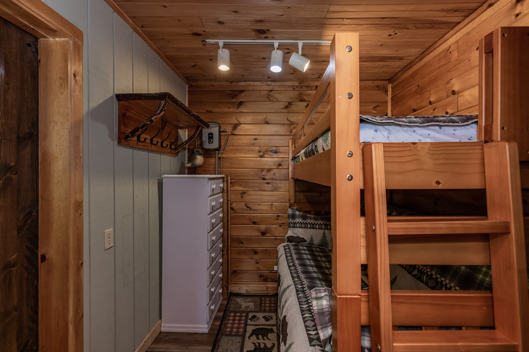 The Annex Bunk Room