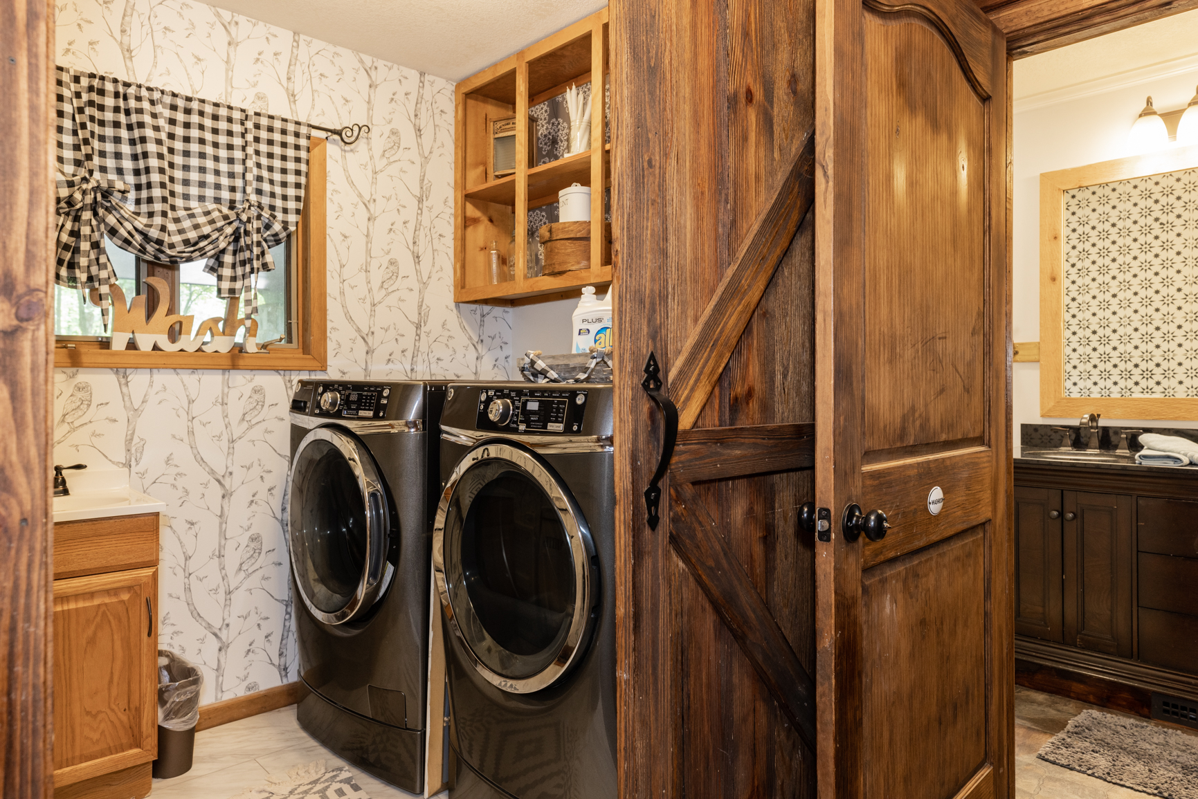 Laundry room main floor