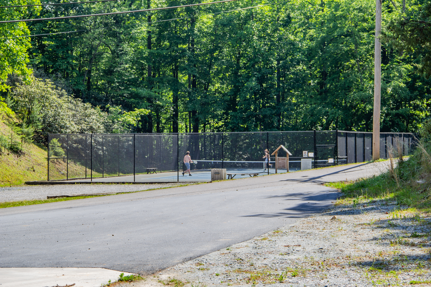 Community Tennis/1/2 Basketball court