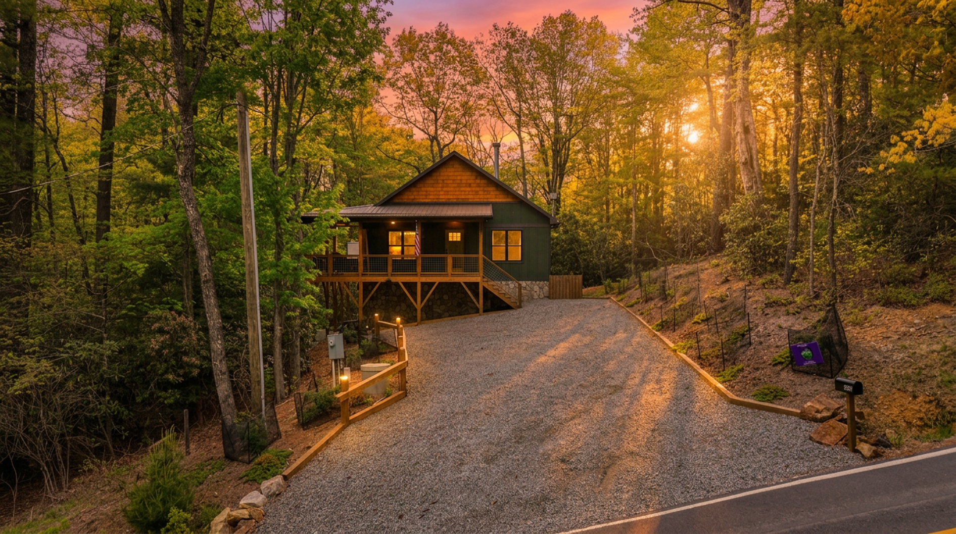 977 Old Hampton Flat parking - 5 mins to downtown Boone