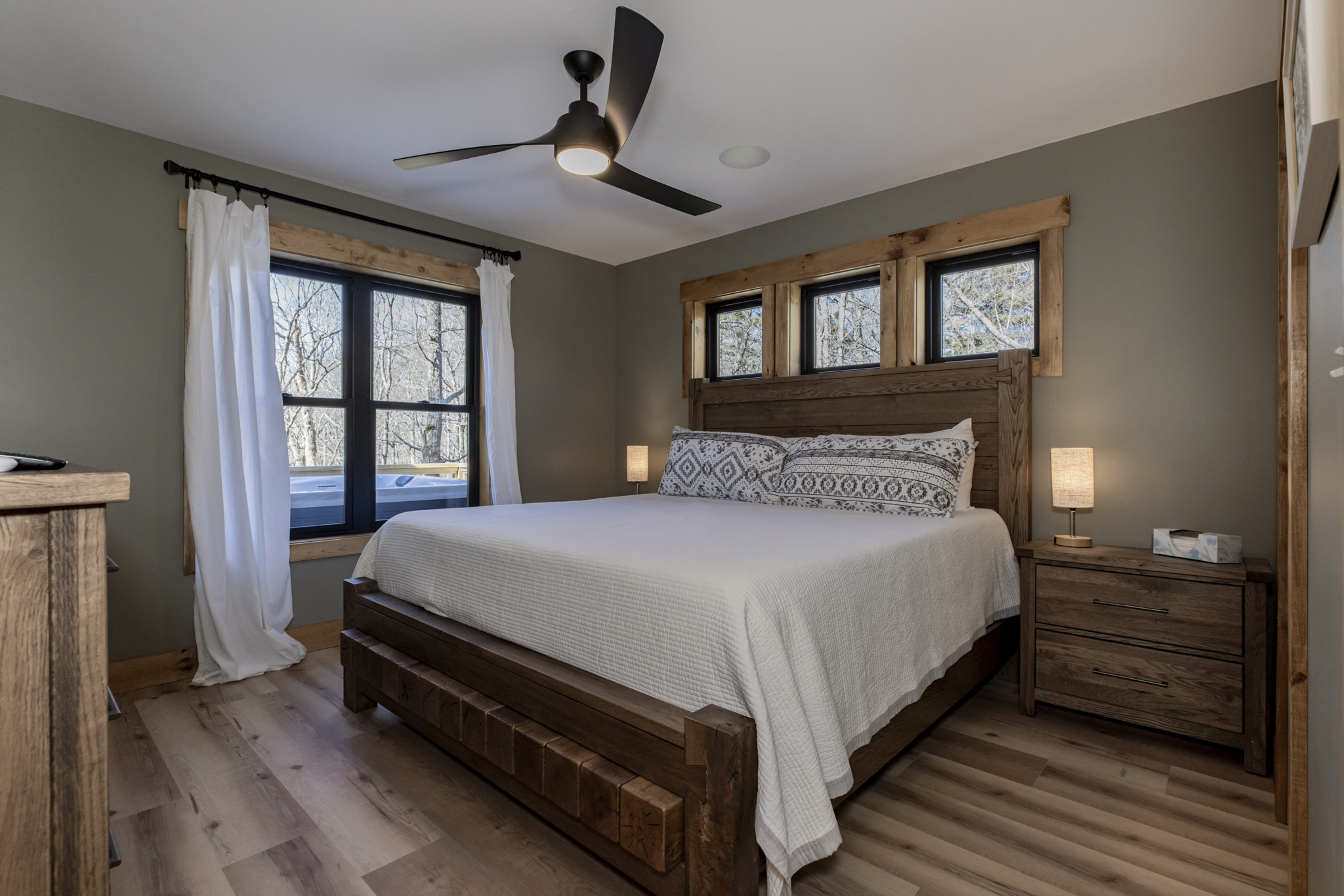 Main Floor King Master