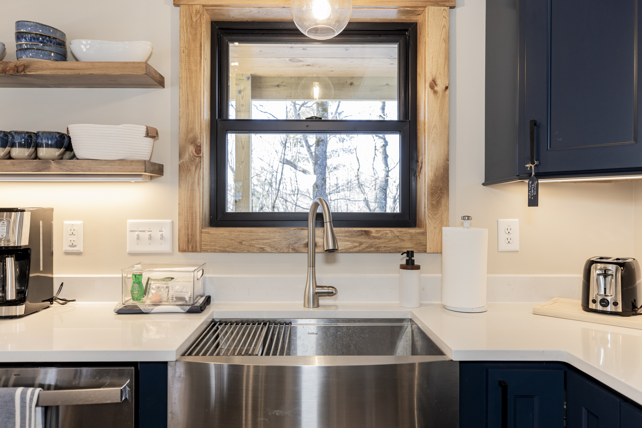 SS Farmhouse sink