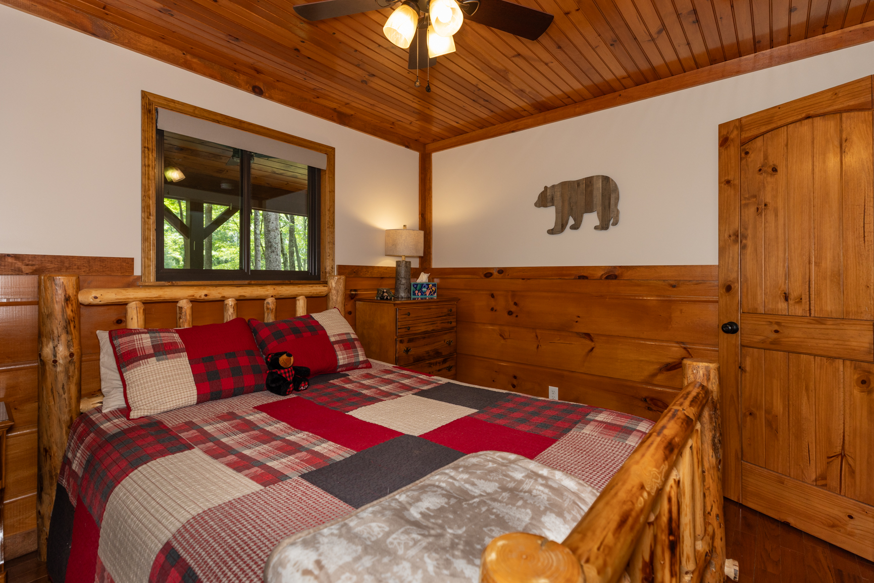 The Mossy Antler - Powder Horn Mountain | Photo 41