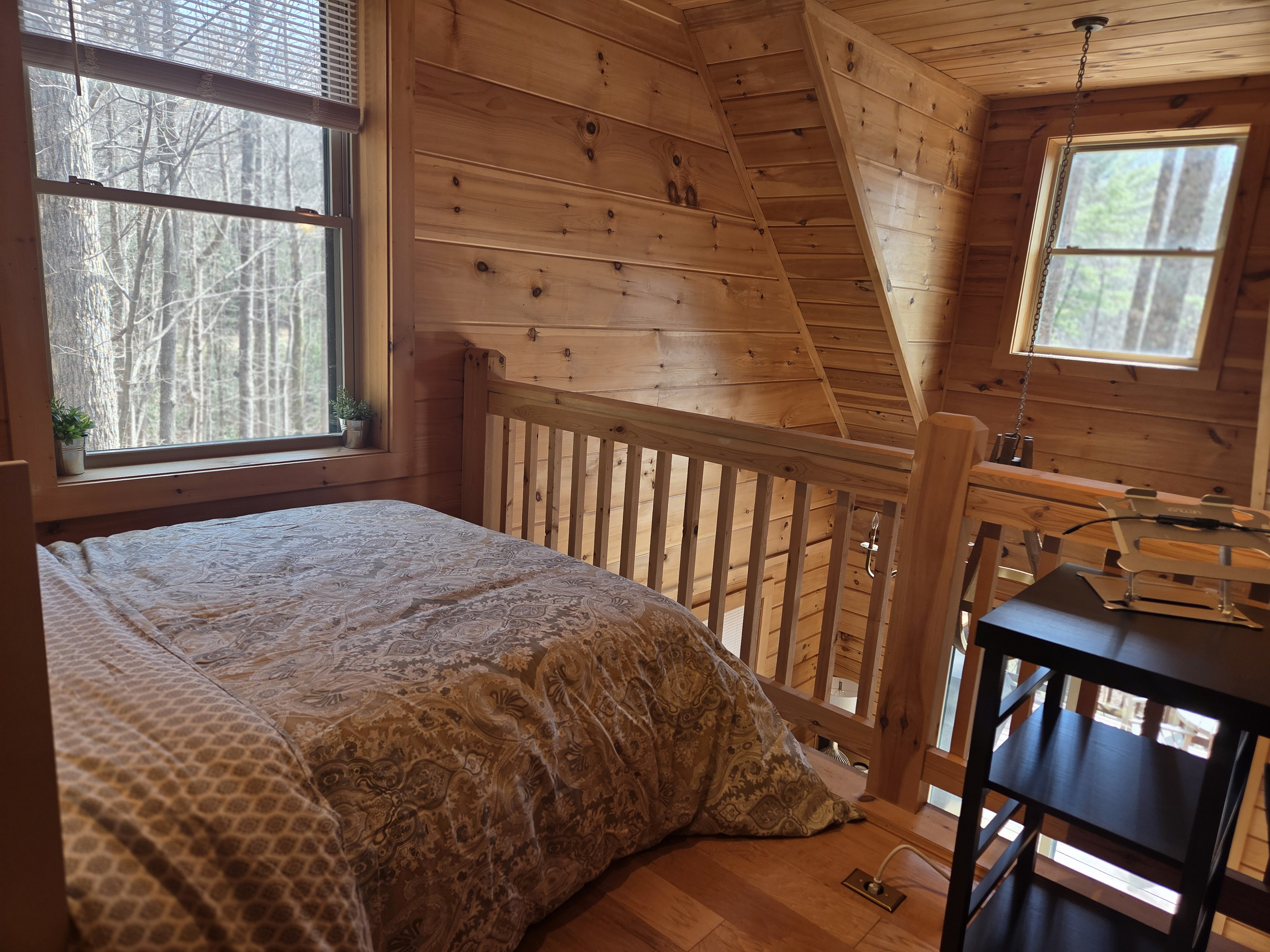 Loft Murphy bed and Desk