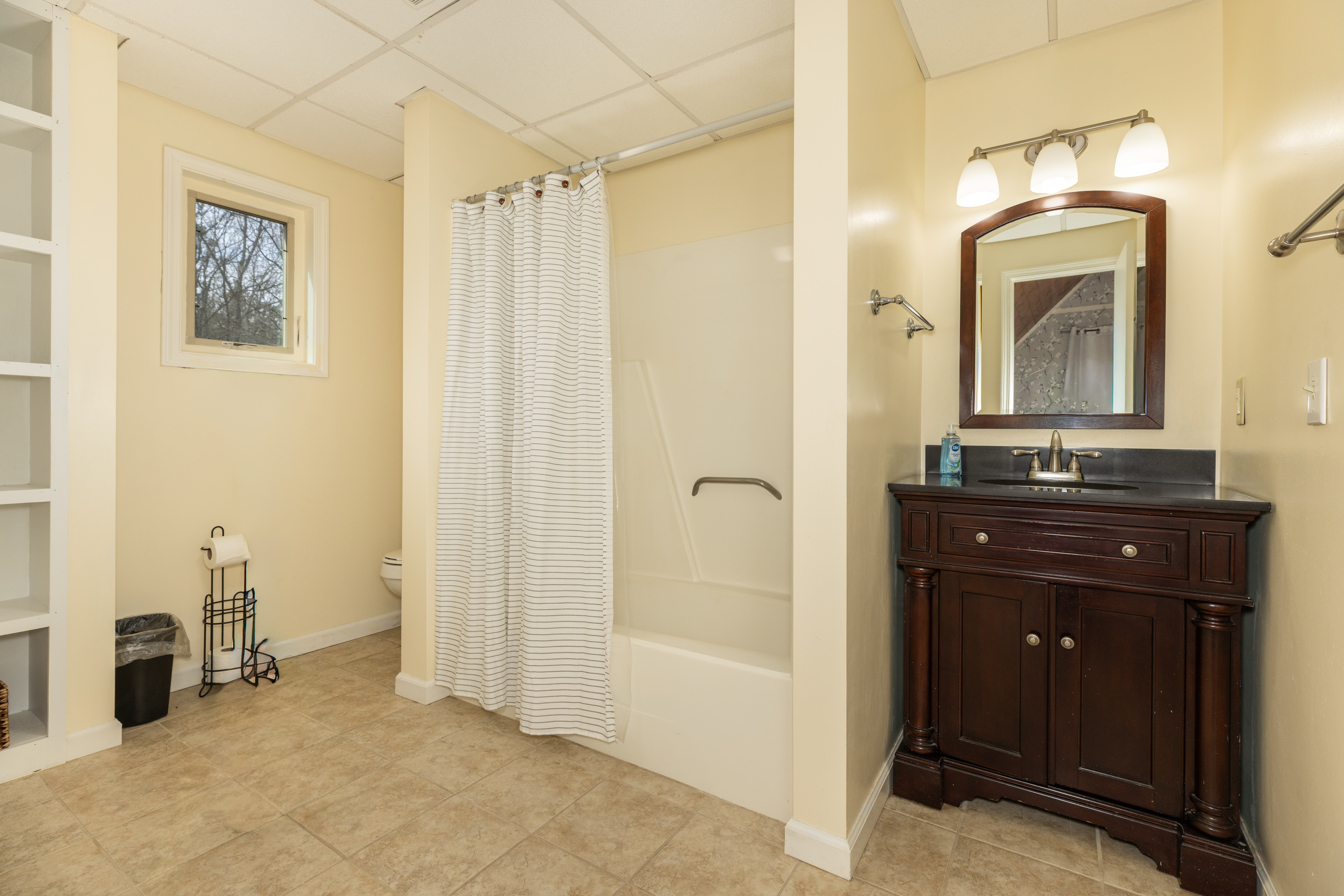 Main Floor full bath