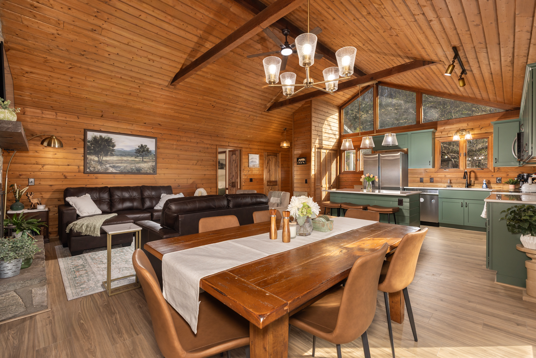 A Change in 'Altititude' - Sleeps 12 - Hot Tub | Photo 10