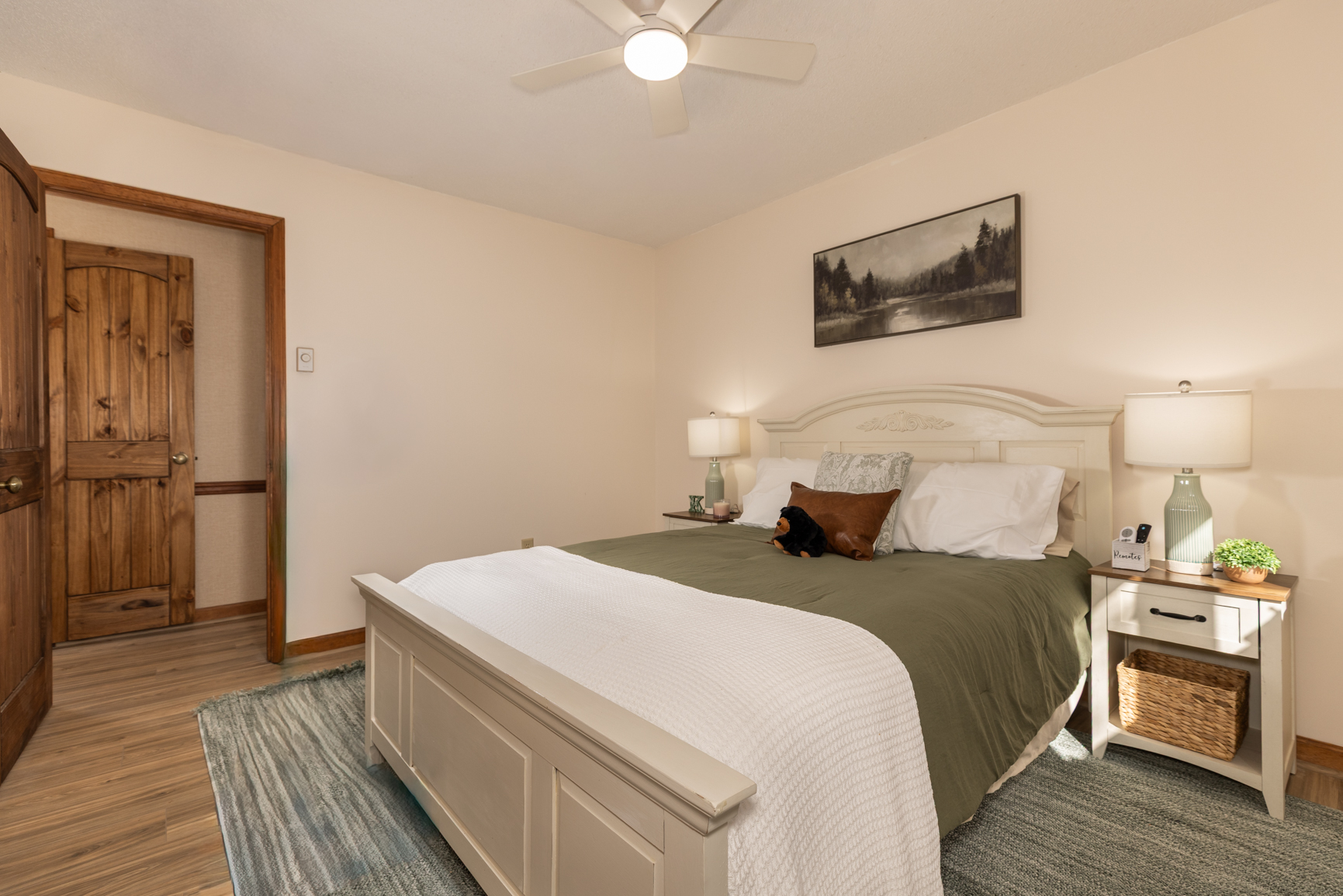 Main Floor bedroom 2