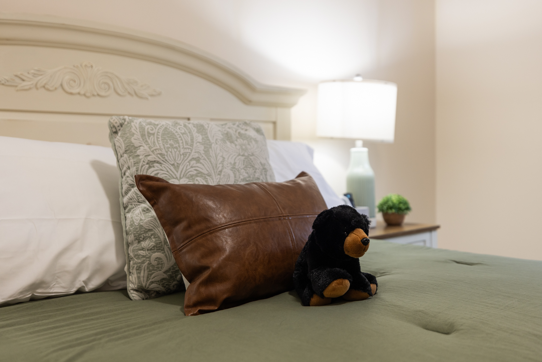 Main Floor bedroom 2