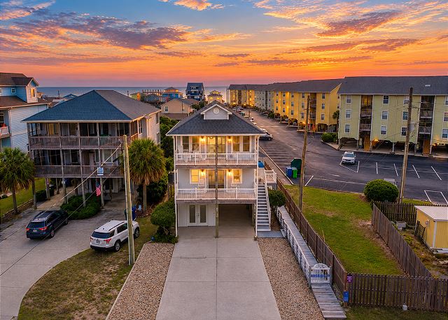 Sandy Steps | Private Beach Walkway | 4BR Surf City Home
