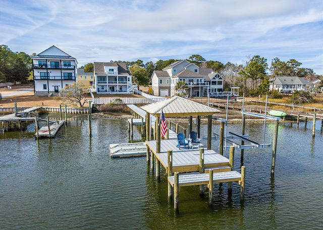 Heaven's Waterfront Retreat | Located in Sneads Ferry 
