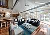 dawsj17-03-livingrm