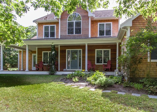 16 Log Cabin Road