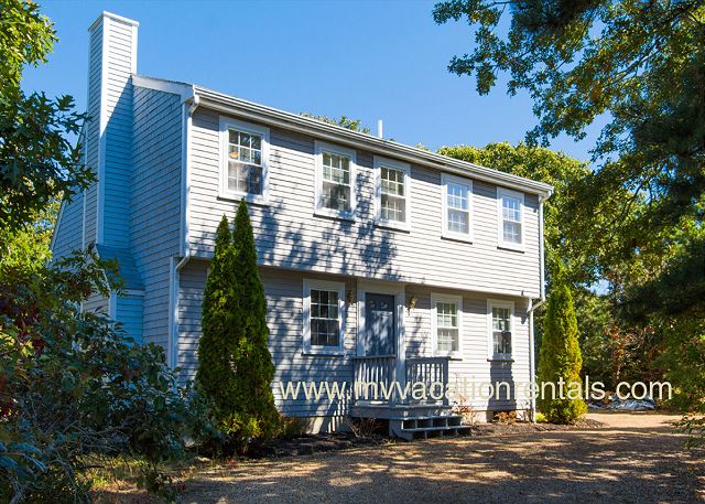 18 Swan Ln
