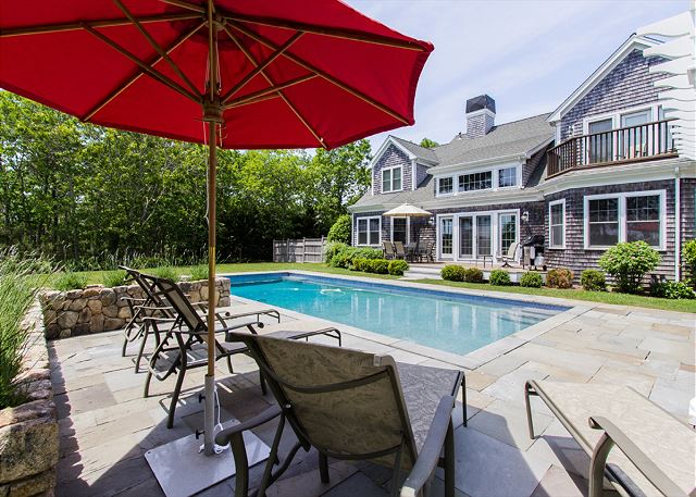 279 Pond Road