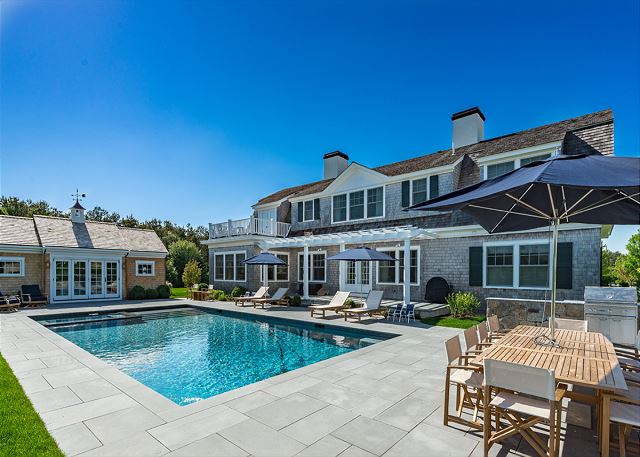 38 Field Club Drive