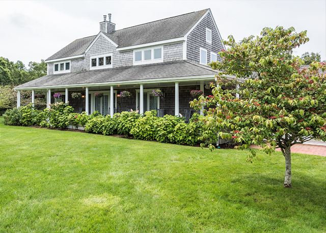 88 Charles Neck Way