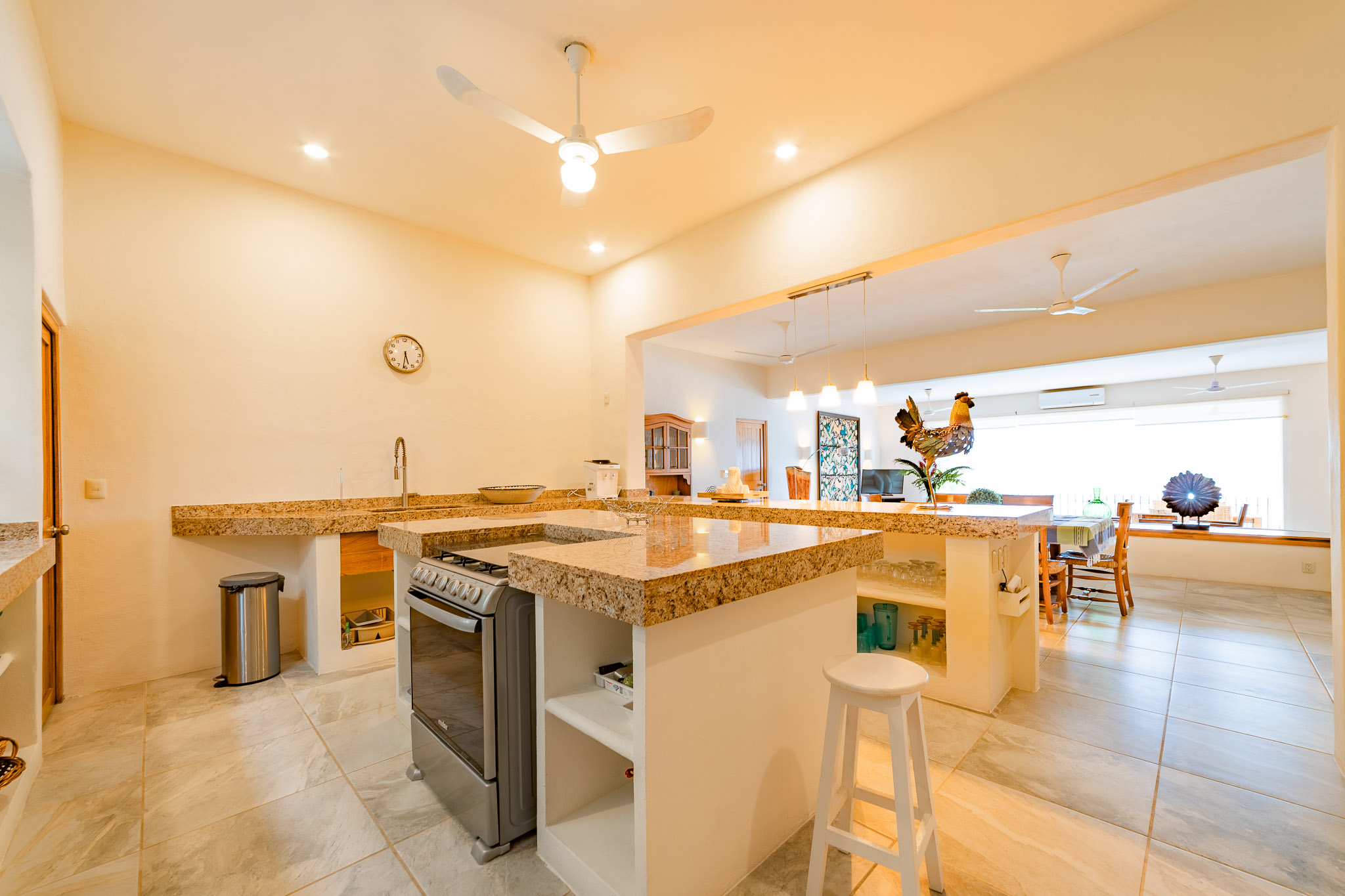 Huatulco vacation rental property photo 21