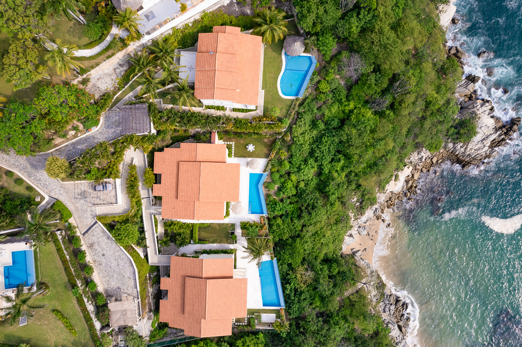 Huatulco vacation rental property photo 5