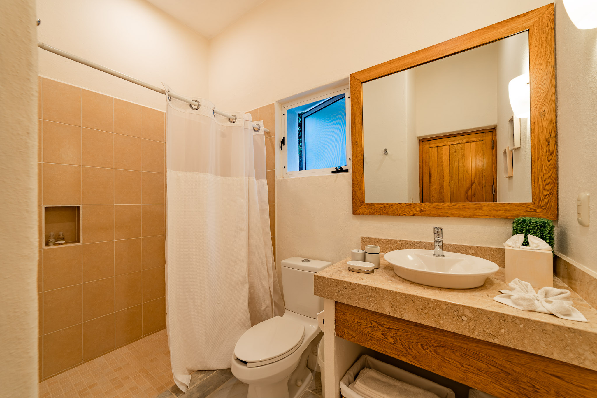 Huatulco vacation rental property photo 29
