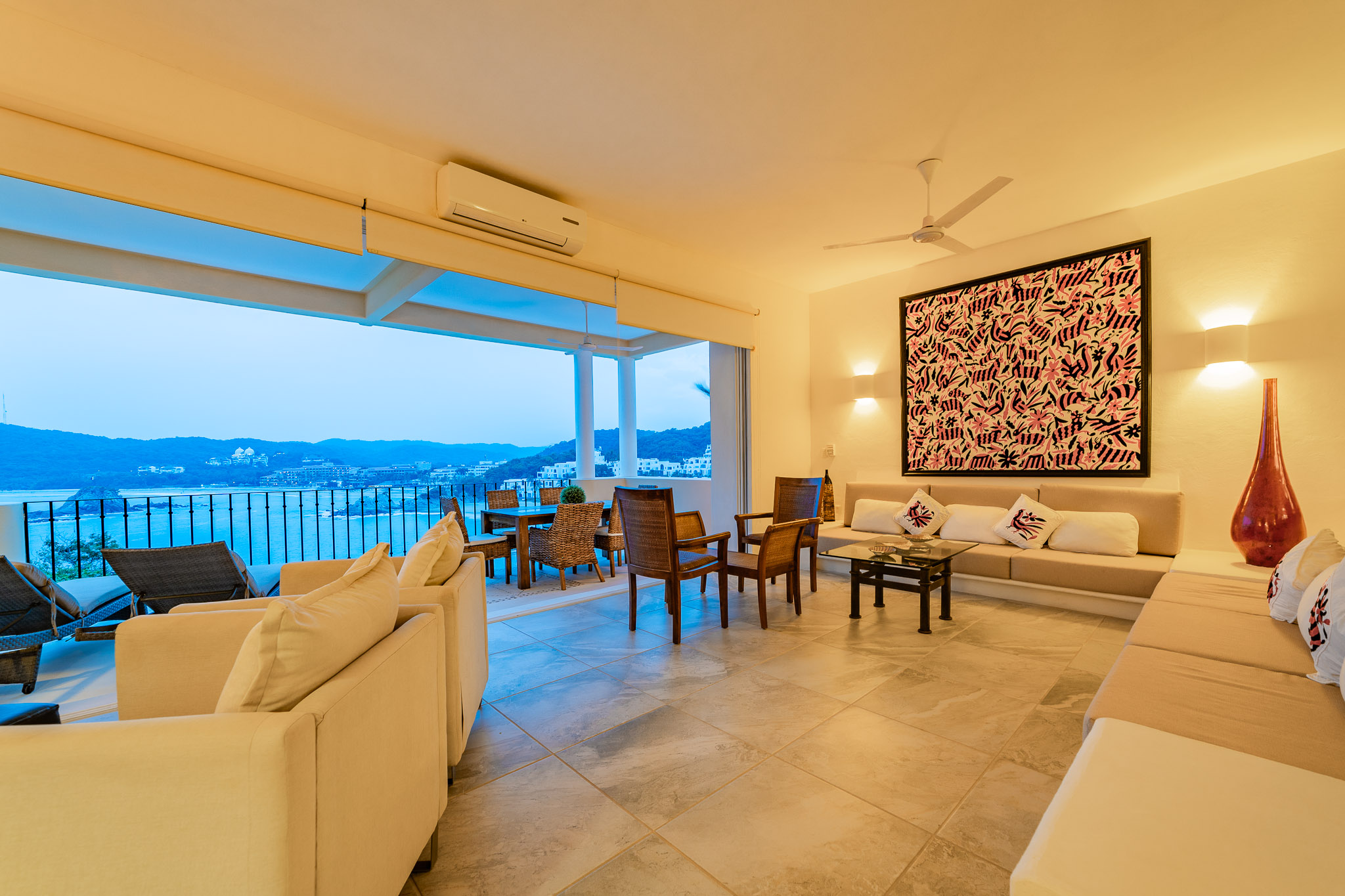Huatulco vacation rental property photo 3