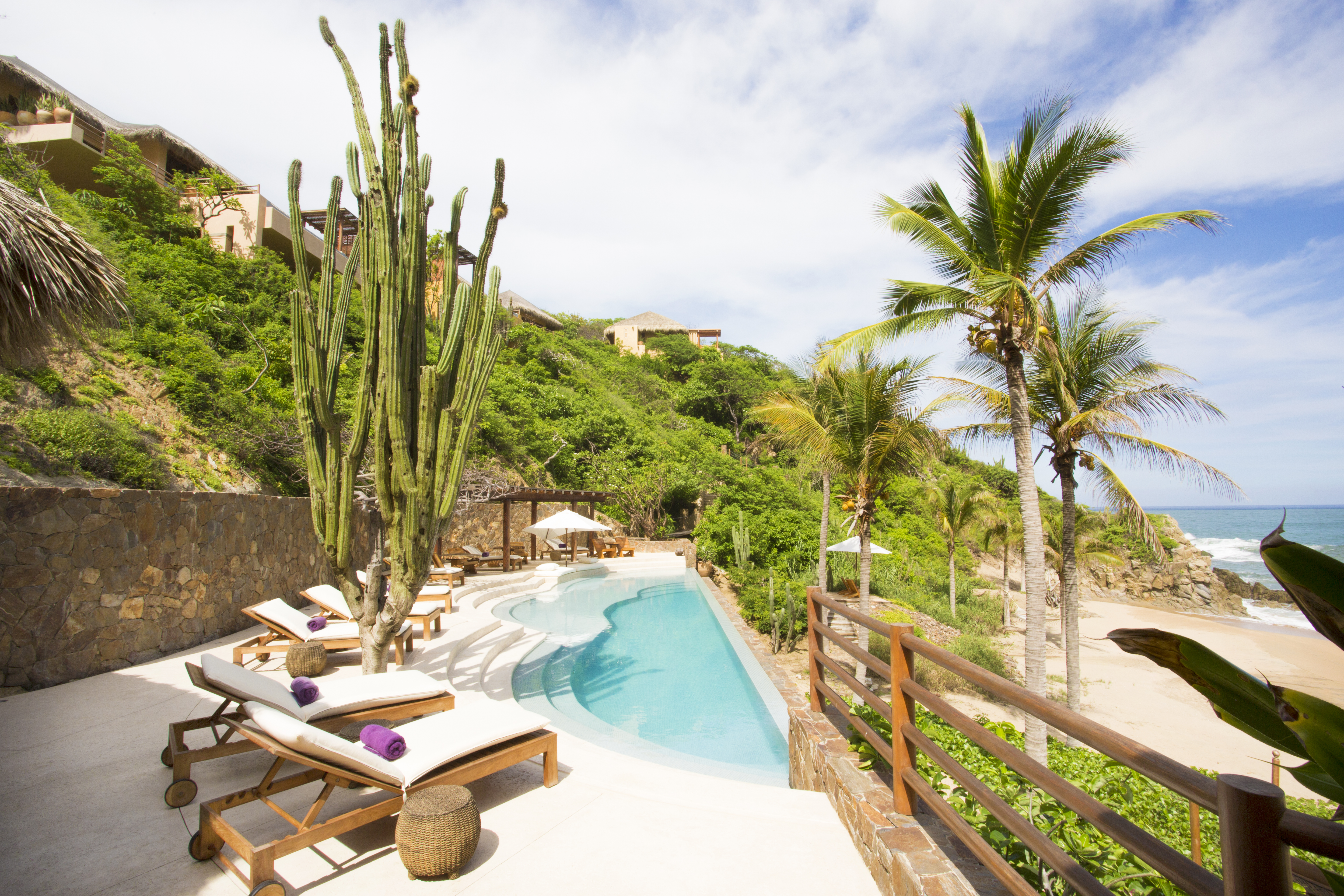 Huatulco vacation rental property photo 28