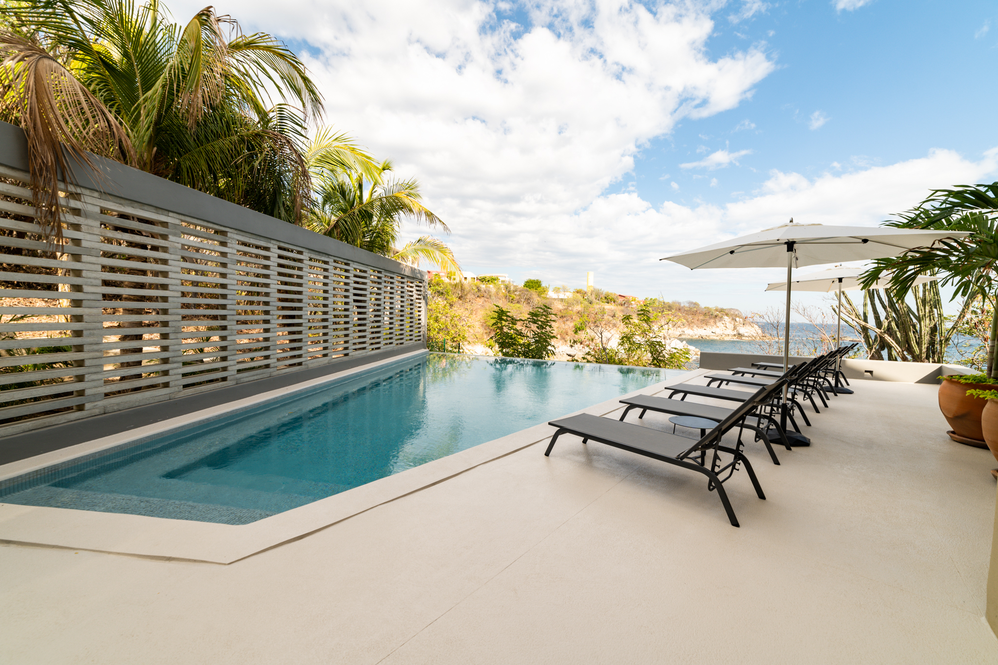 Huatulco vacation rental property photo 40
