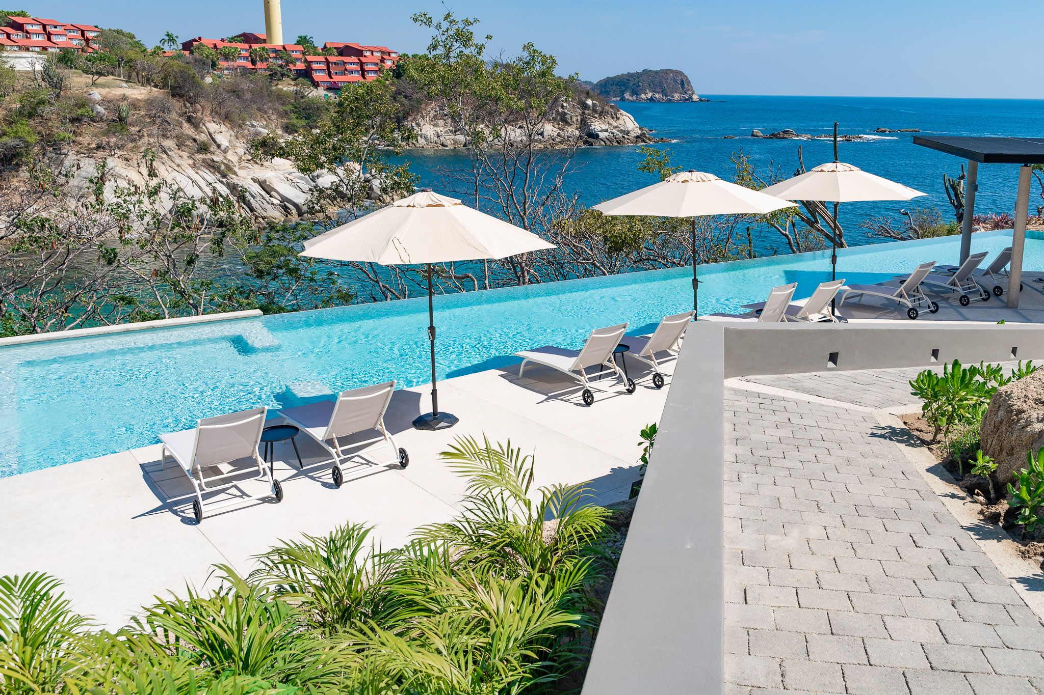 Huatulco vacation rental property photo 37