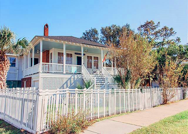 Sea Star Cottage Circa 1932 Welcome To Sea Stars Cottage Circa 1932 One Short Block The Beach And You