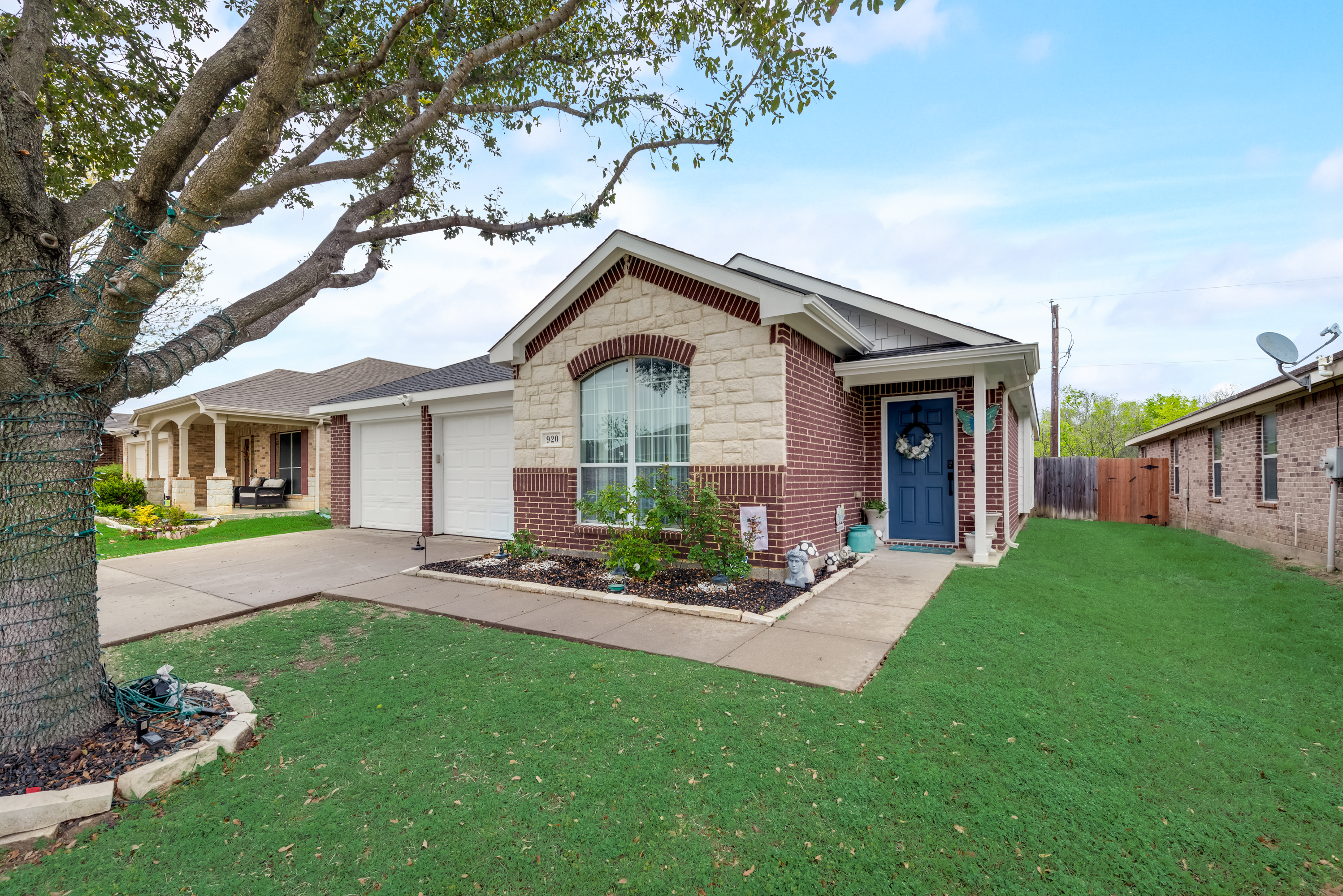 GP020 - Condo|Yard|3mi to AT&T Stadium|Sleeps 6