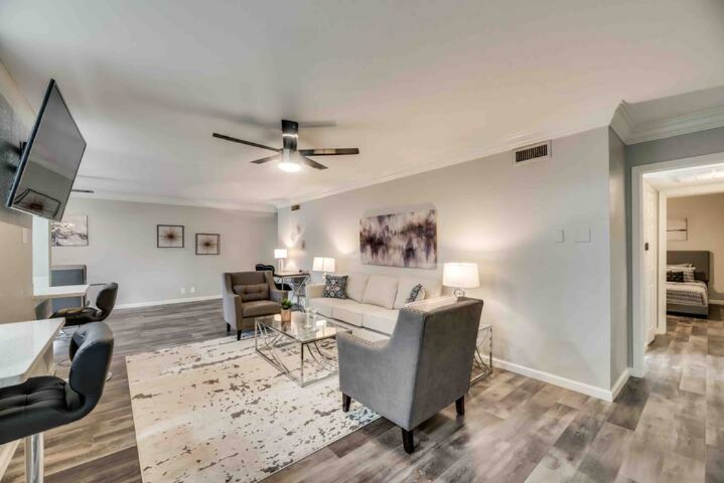 GP46A - Condo|Yard|4mi to AT&T Stadium|Sleeps 4