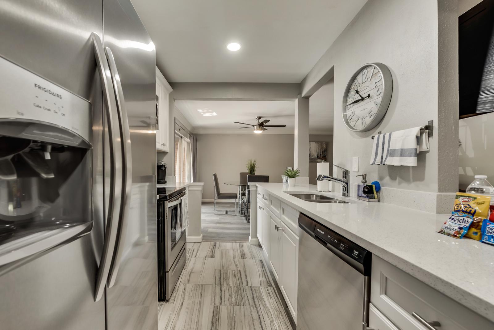 GP54C - Condo|Yard|4mi to AT&T Stadium|Sleeps 4 | Photo 10