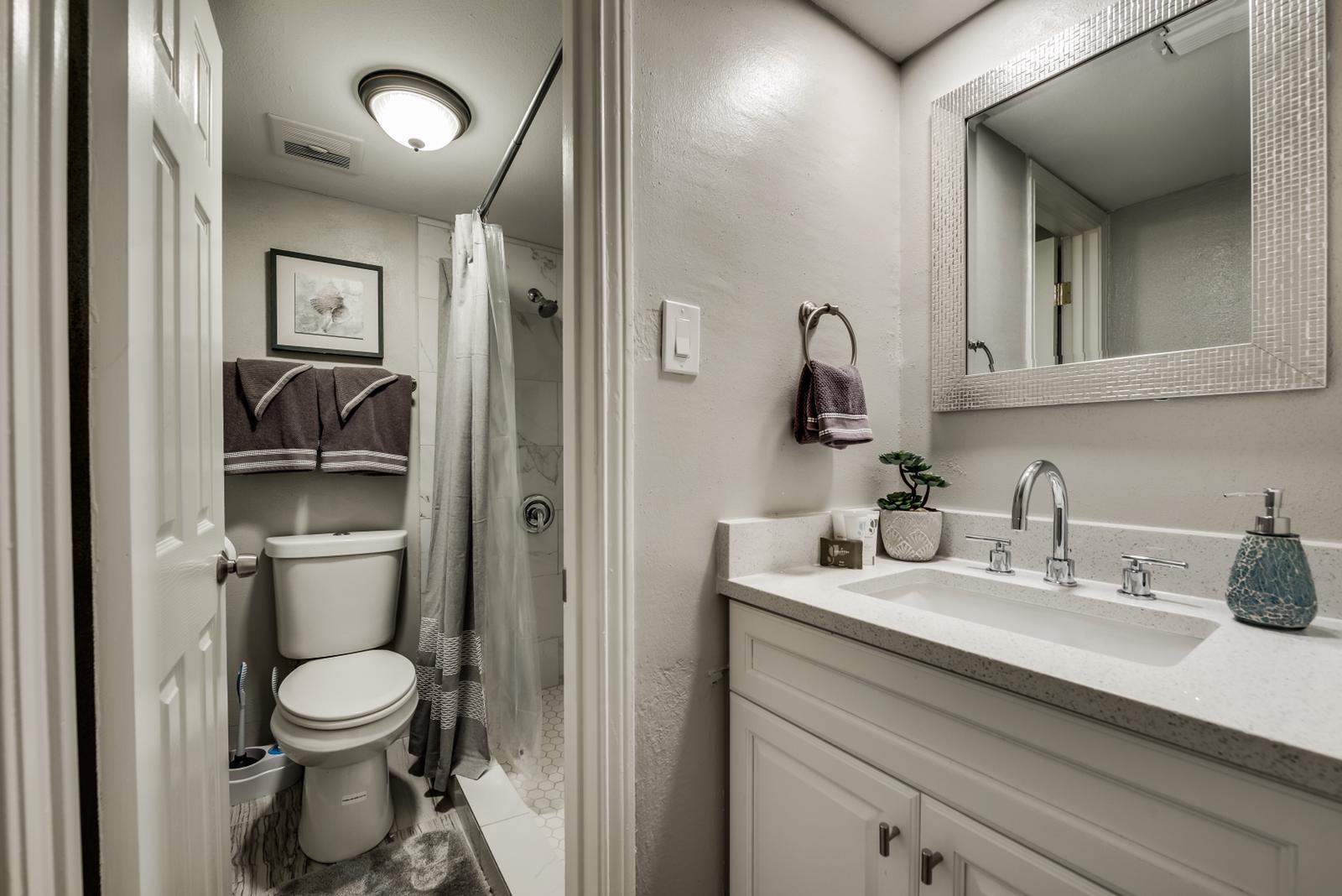 GP54C - Condo|Yard|4mi to AT&T Stadium|Sleeps 4 | Photo 18