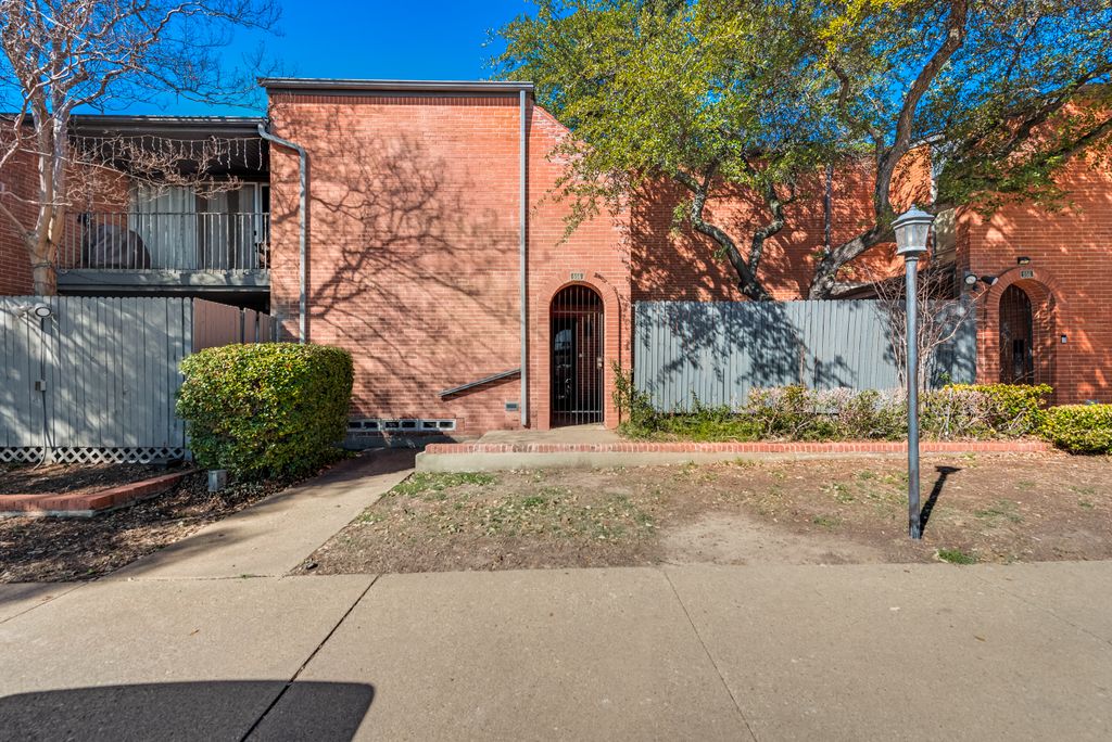 GP56A - Condo|Yard|4mi to AT&T Stadium|Sleeps 8 | Photo 17