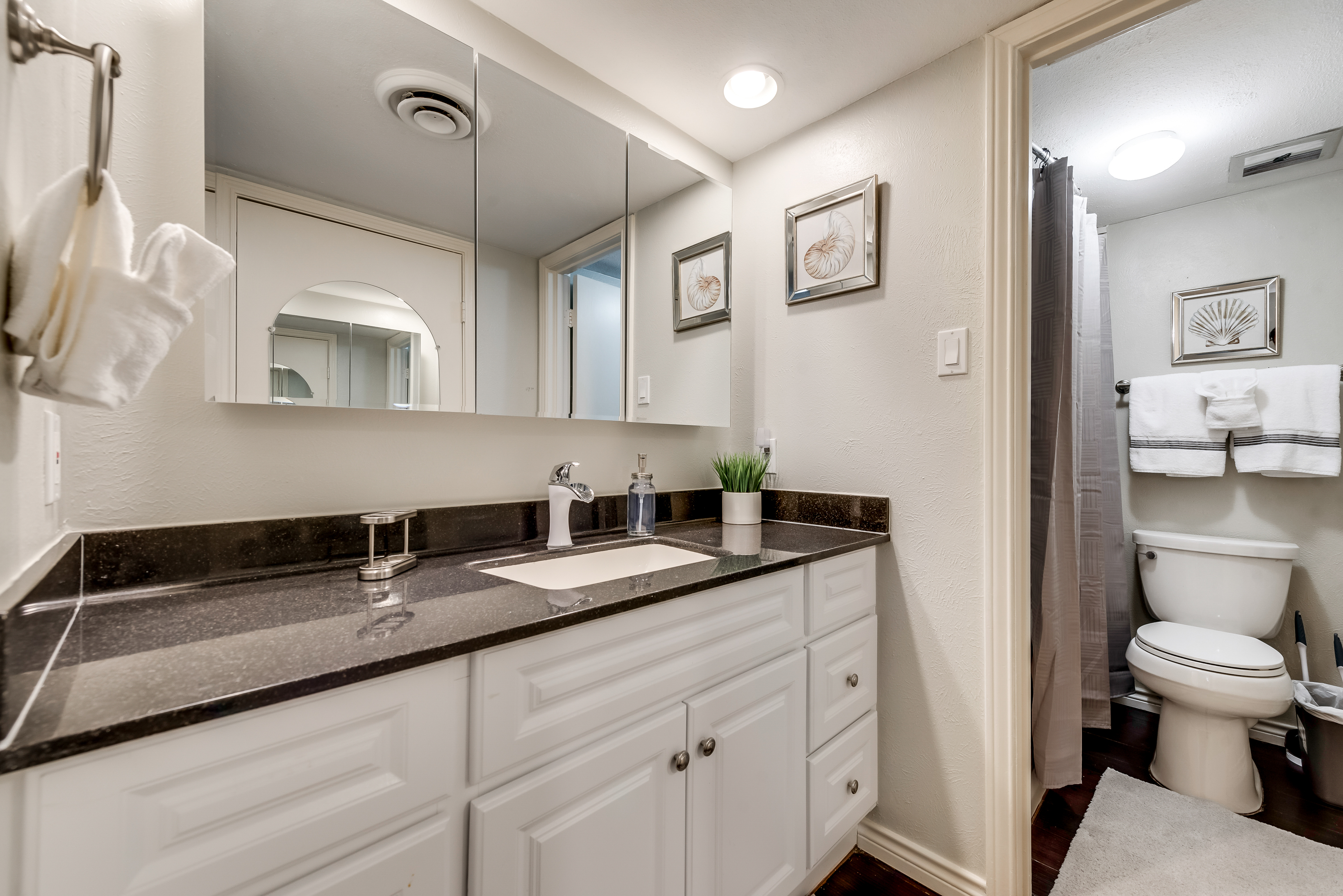 GP66B - Condo|Yard|4mi to AT&T Stadium|Sleeps 4 | Photo 12