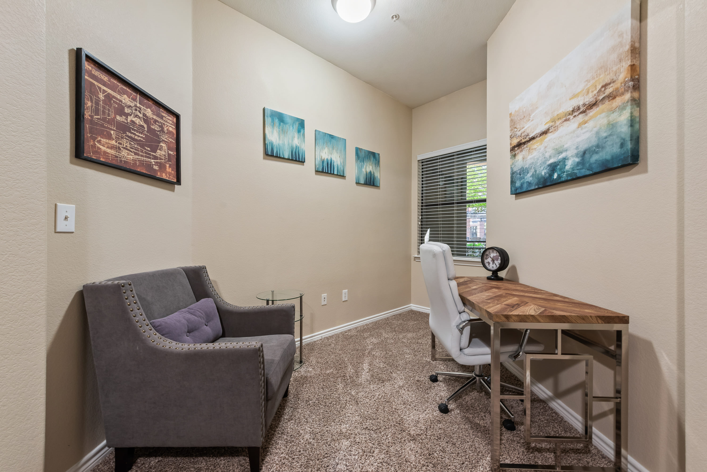 GV001 - Apt|Patio|4mi to DFW Airport|Sleeps 2 | Photo 4