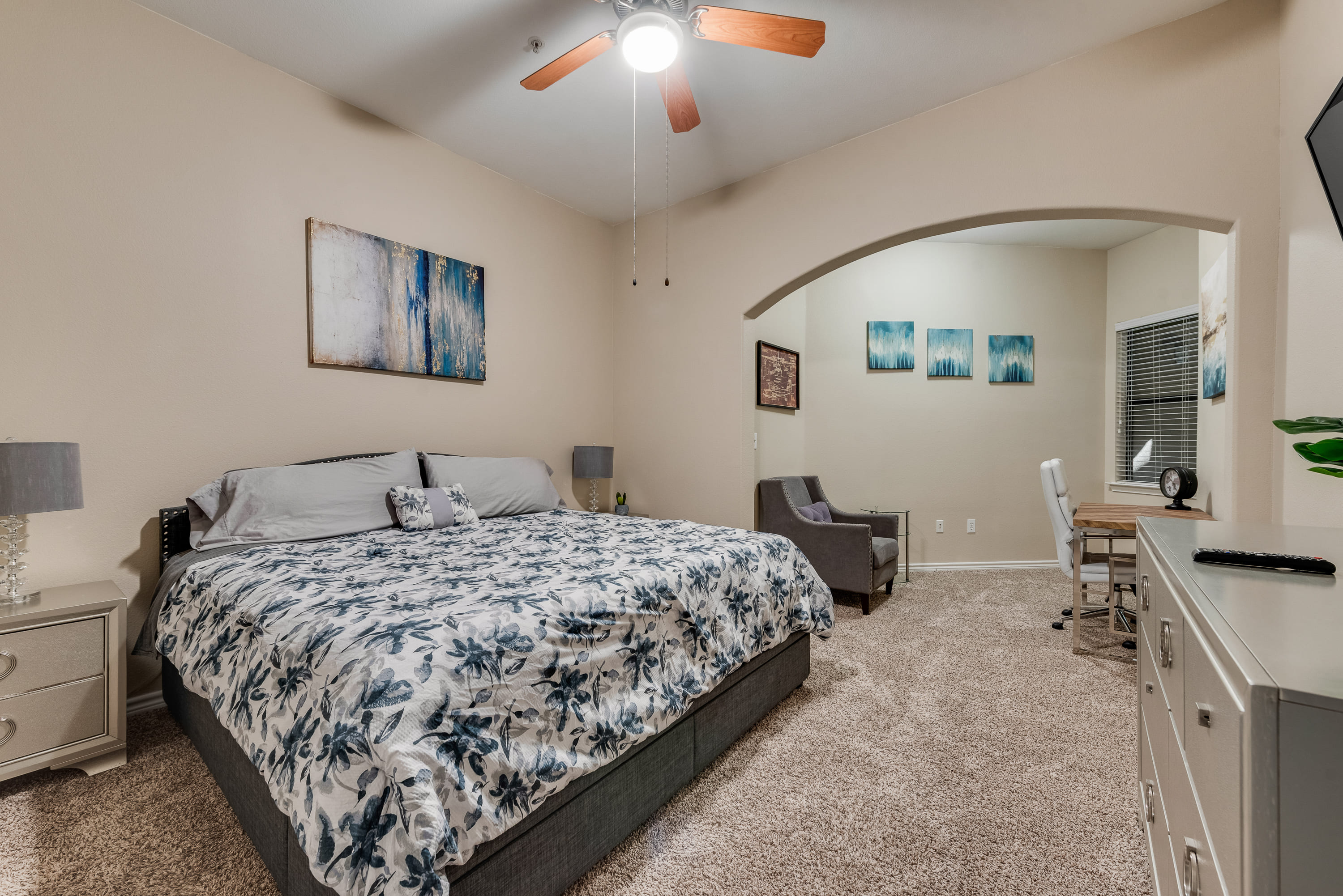 GV001 - Apt|Patio|4mi to DFW Airport|Sleeps 2 | Photo 13