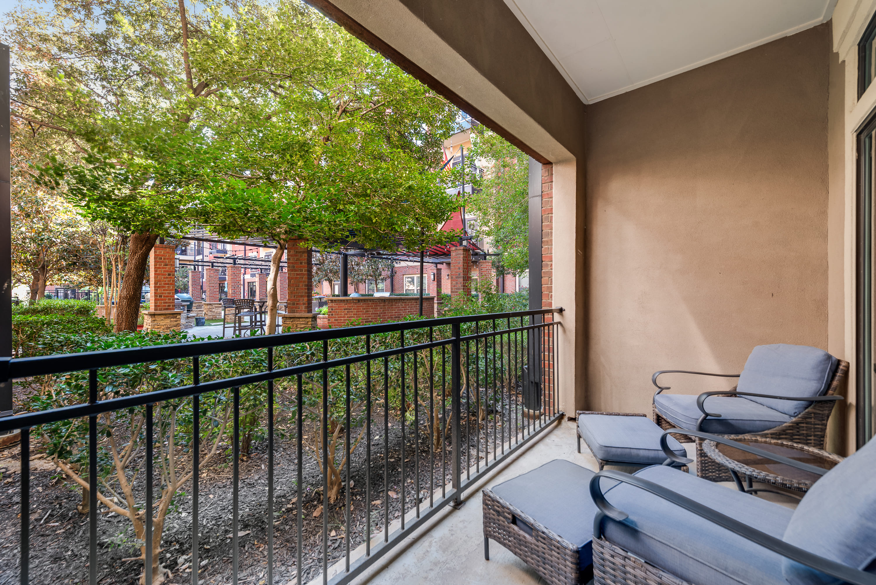 GV001 - Apt|Patio|4mi to DFW Airport|Sleeps 2 | Photo 19