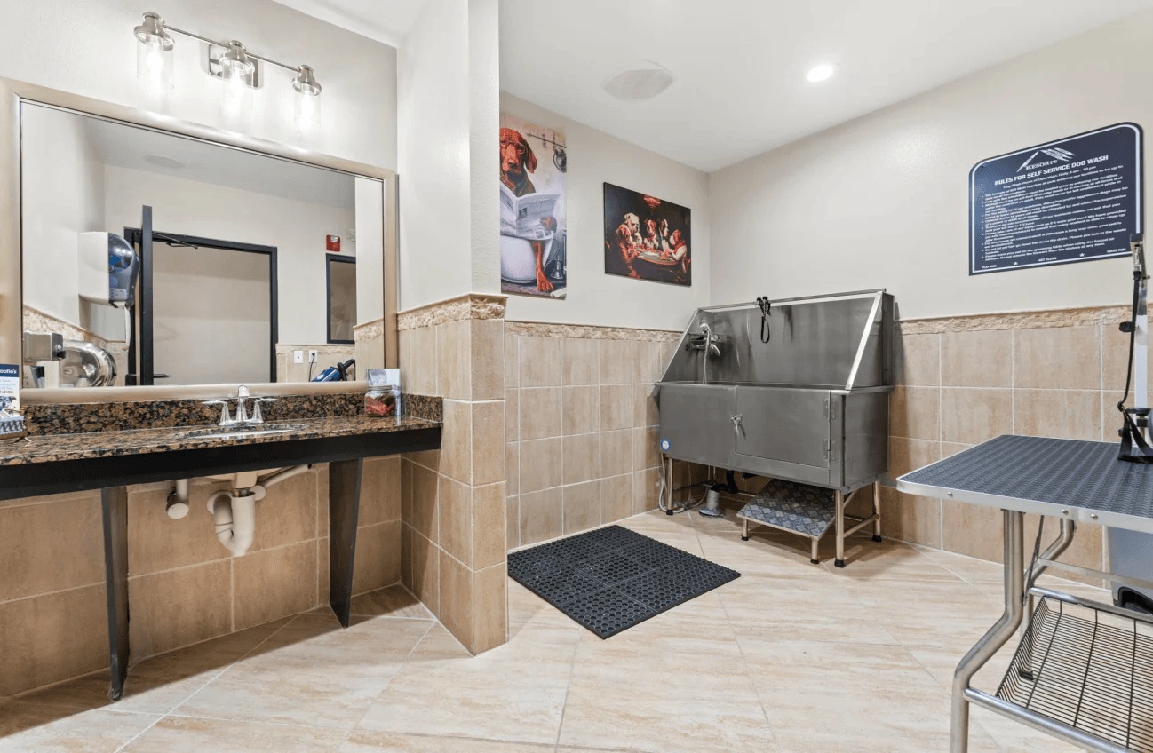 GV001 - Apt|Patio|4mi to DFW Airport|Sleeps 2 | Photo 21